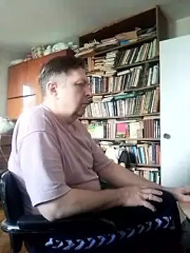 Snapshot of Pokaz2020 chatting on May 24, 2026, 8:36 am Pokaz2020 online show from May 24, 2026, 8:36 am