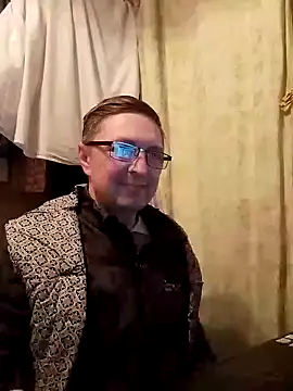 Snapshot of Pokaz2020 chatting on January 16, 2026, 4:33 pm Pokaz2020 online show from January 16, 2026, 4:33 pm