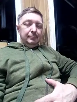 Snapshot of Pokaz2020 chatting on December 18, 2025, 2:05 am Pokaz2020 online show from December 18, 2025, 2:05 am