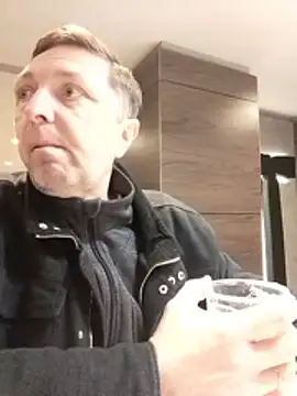 Snapshot of Pokaz2020 chatting on March 8, 2026, 5:16 pm Pokaz2020 online show from March 8, 2026, 5:16 pm