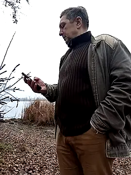 Snapshot of Pokaz2020 chatting on November 27, 2025, 9:32 am Pokaz2020 online show from November 27, 2025, 9:32 am