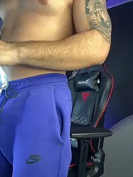 Snapshot of Dimitri_Colleman chatting on December 2, 2025, 9:27 pm Dimitri Colleman online show from December 2, 2025, 9:27 pm