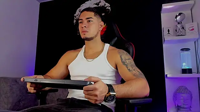 Snapshot of Dimitri_Colleman chatting on March 13, 2025, 4:12 pm Dimitri Colleman online show from March 13, 2025, 4:12 pm