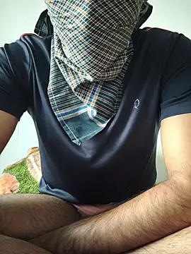 Babboy 24 online show from December 3, 2025, 11:09 am