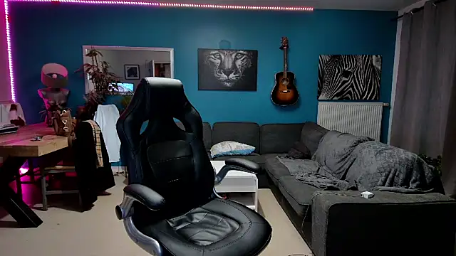 tom sauwer online show from January 19, 2025, 10:39 pm