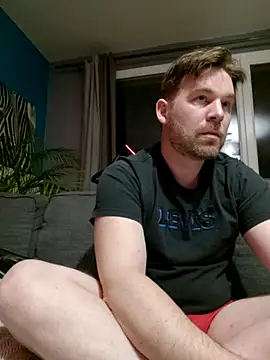 tom sauwer online show from September 20, 2025, 9:31 pm