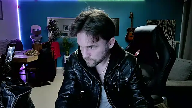 tom sauwer online show from December 11, 2024, 8:39 pm