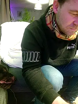 tom sauwer online show from March 2, 2025, 5:01 am