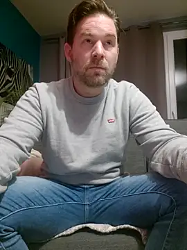 tom sauwer online show from October 23, 2025, 10:41 pm