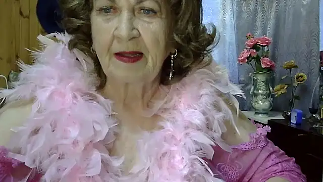 Snapshot of Emma52610 chatting on May 28, 2026, 11:27 am Emma52610 online show from May 28, 2026, 11:27 am