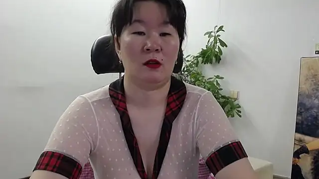 Akira xx online show from December 3, 2025, 2:23 am