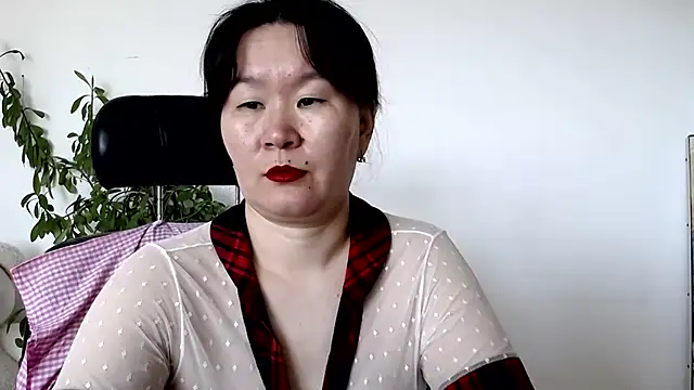 Akira xx online show from June 3, 2026, 2:23 am