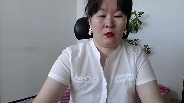 Akira xx online show from September 26, 2025, 2:29 am