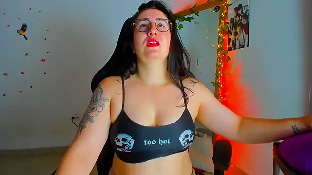 Susan Foxx online show from October 7, 2025, 7:15 pm