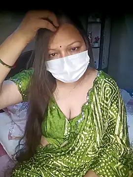 naughtymadam online show from May 6, 2026, 5:22 am