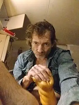 ROBERT0516 online show from October 7, 2025, 10:11 pm