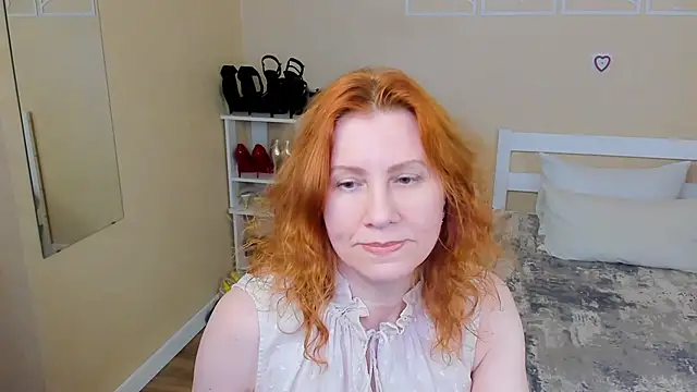 FoxySophia online show from February 26, 2026, 1:49 am