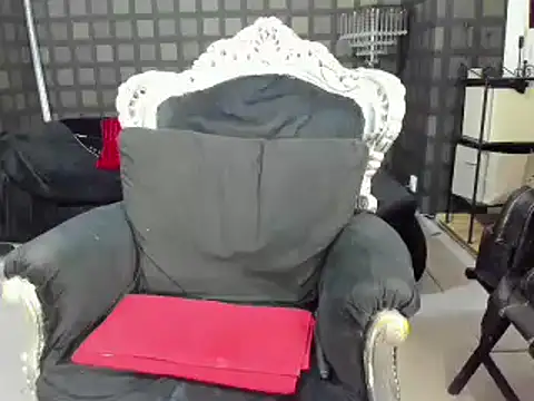 SiennaClaudia online show from September 9, 2025, 3:54 pm