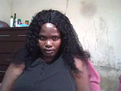 sexybigboobz online show from June 15, 2026, 2:28 pm