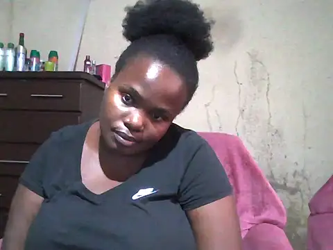 sexybigboobz online show from June 1, 2026, 2:50 pm