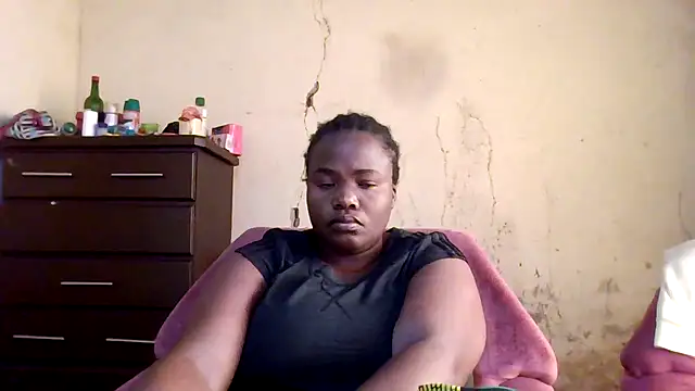 sexybigboobz online show from July 20, 2026, 5:37 am