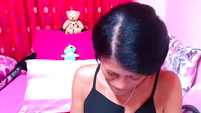 SLUTTYROXY online show from November 11, 2025, 5:35 am