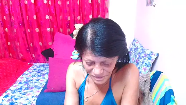 SLUTTYROXY online show from April 30, 2026, 8:57 pm