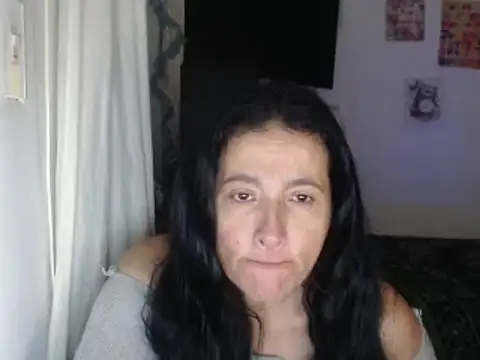 stefilove10 online show from March 6, 2025, 1:03 pm