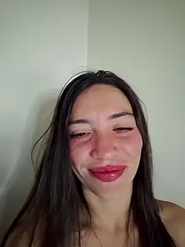 loveuu-bae online show from April 22, 2026, 4:08 am