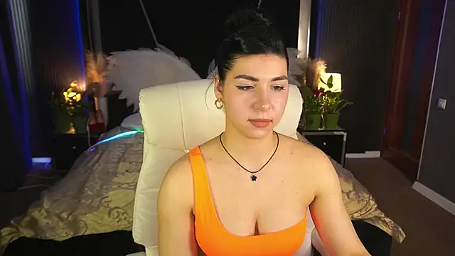 EmilyCandyy online show from May 8, 2026, 6:17 am
