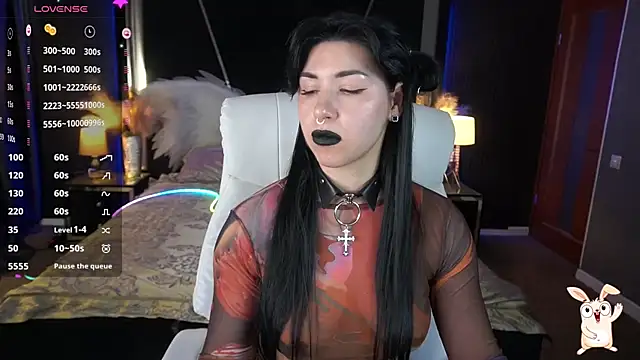 EmilyCandyy online show from June 25, 2026, 6:18 am