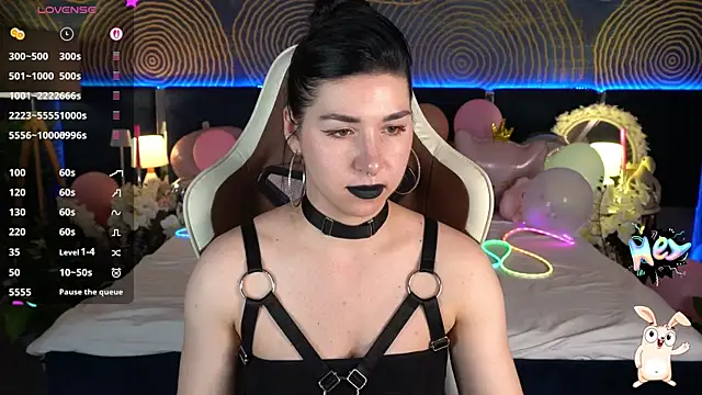 EmilyCandyy online show from July 7, 2026, 6:27 am