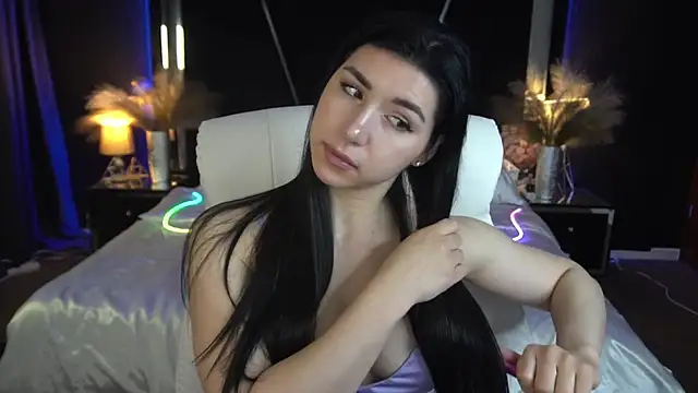 EmilyCandyy online show from November 18, 2025, 6:06 am