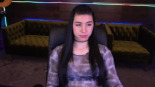 EmilyCandyy online show from September 12, 2025, 6:24 am