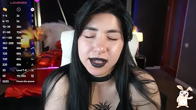 EmilyCandyy online show from June 15, 2026, 6:24 am