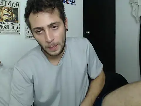 stevensanchez99 online show from May 9, 2026, 2:15 am
