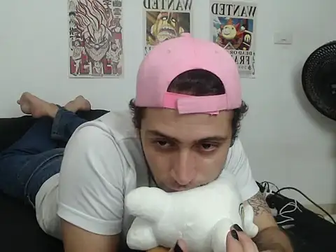 Snapshot of stevensanchez99 chatting on July 1, 2026, 10:43 pm stevensanchez99 online show from July 1, 2026, 10:43 pm