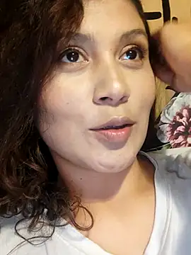 kinky milaxh online show from March 13, 2025, 2:49 am