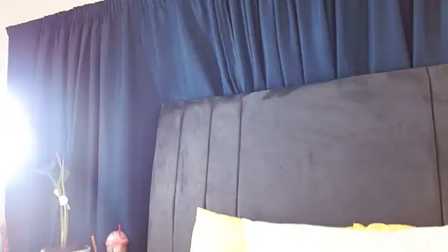 SoftRosee online show from March 25, 2026, 8:19 pm