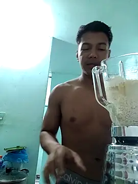 Snapshot of morenito420 chatting on February 8, 2026, 5:10 pm morenito420 online show from February 8, 2026, 5:10 pm