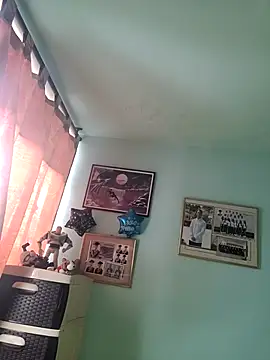 Snapshot of morenito420 chatting on October 8, 2025, 7:03 pm morenito420 online show from October 8, 2025, 7:03 pm