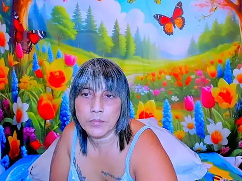 Snapshot of indianroxy chatting on June 8, 2026, 5:57 pm indianroxy online show from June 8, 2026, 5:57 pm