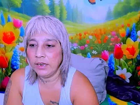 Snapshot of indianroxy chatting on June 23, 2026, 6:11 am indianroxy online show from June 23, 2026, 6:11 am