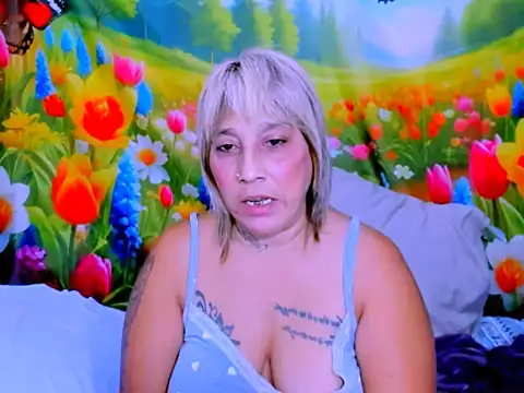Snapshot of indianroxy chatting on July 11, 2026, 7:30 am indianroxy online show from July 11, 2026, 7:30 am