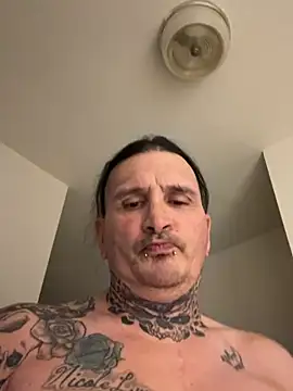 tazzfazz online show from March 16, 2026, 4:42 am