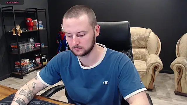 MihasikD online show from April 28, 2026, 11:47 am