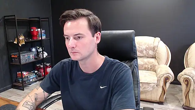 MihasikD online show from September 15, 2025, 9:54 am