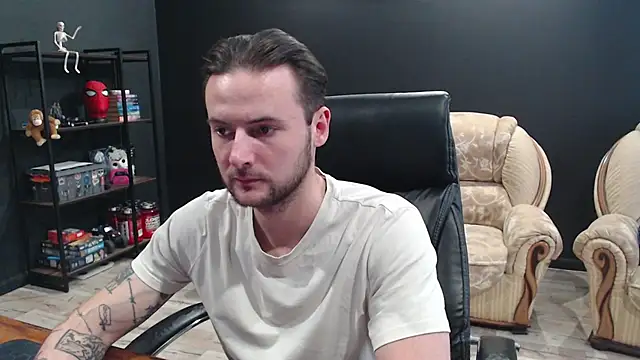 MihasikD online show from November 25, 2025, 10:48 am