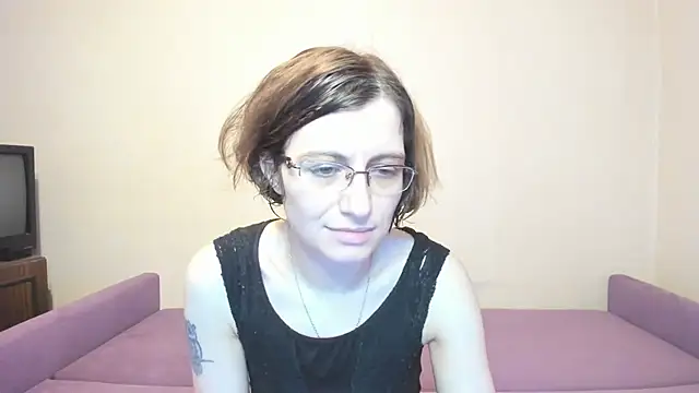 MarilynDream online show from March 20, 2025, 8:40 pm