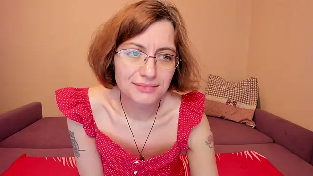 MarilynDream online show from January 17, 2026, 12:48 am